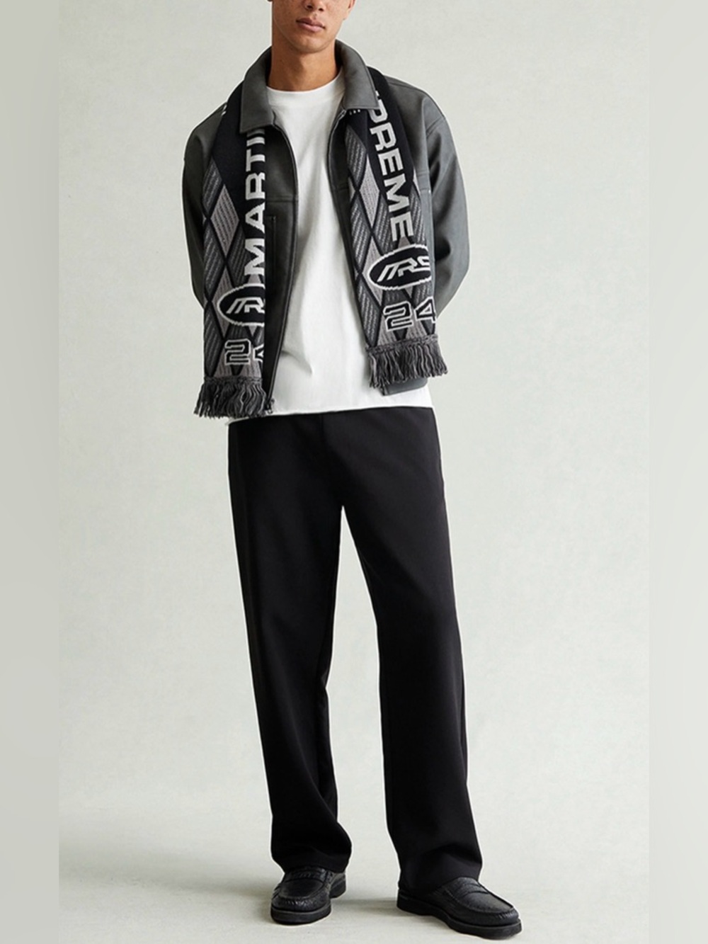 PacSun Men's Black Straight-Leg Chinos